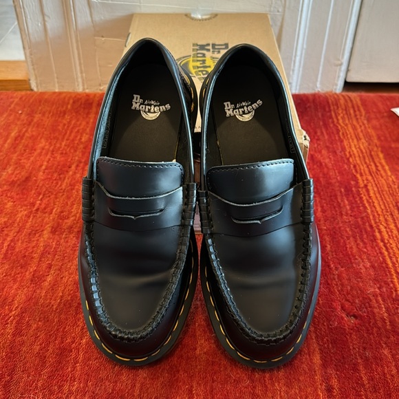 Like new Dr. Martens Penton Black Loafers - Picture 5 of 6
